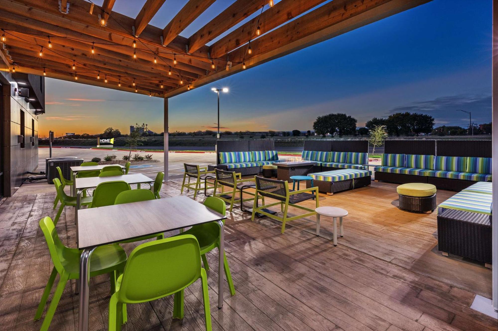 Home2 Suites By Hilton Weatherford Экстерьер фото